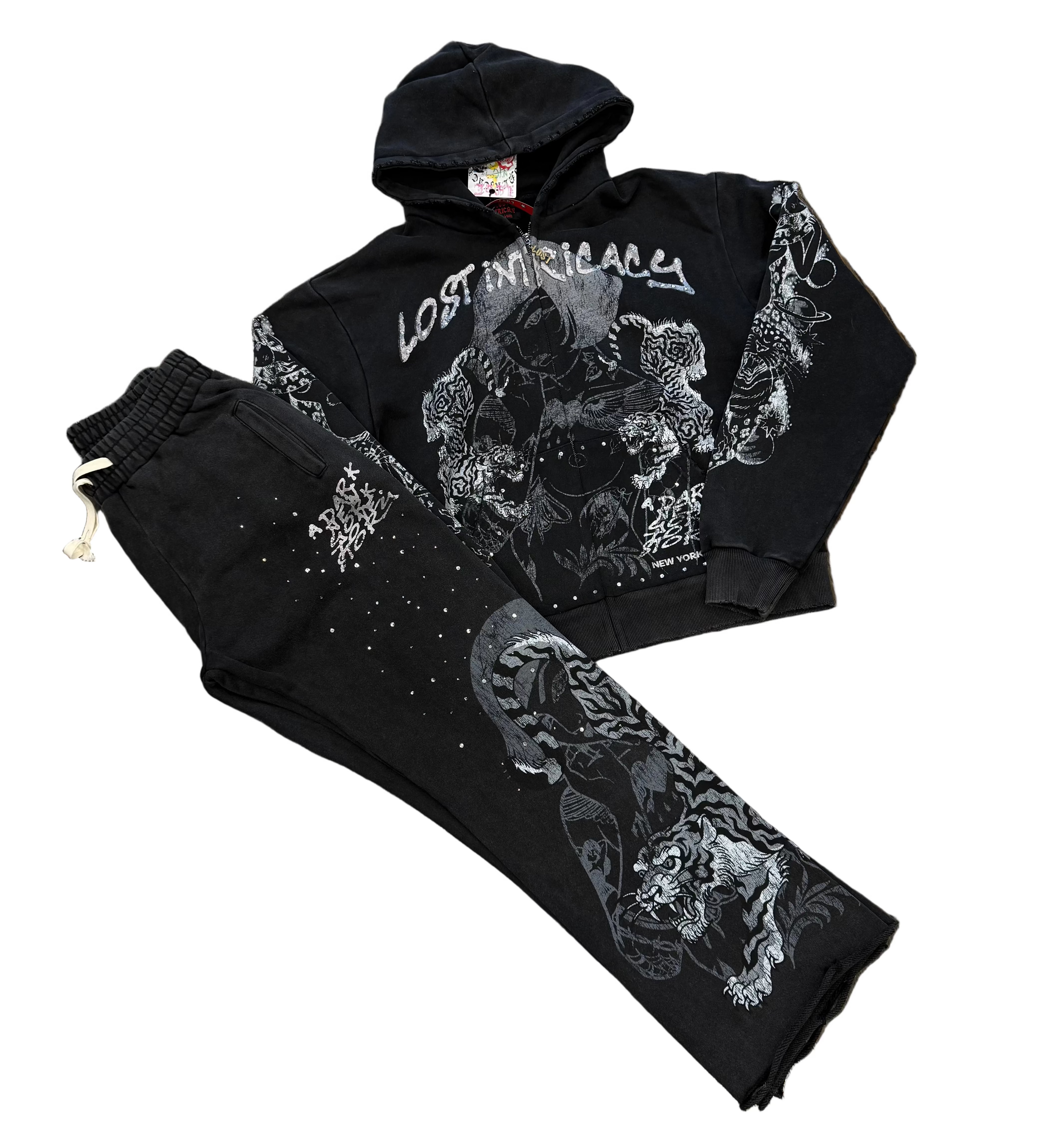 Lost Intricacy ‘Twin Tiger’ Sweatsuit Black